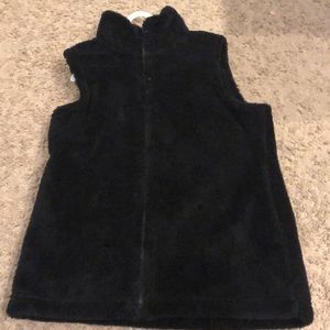 old navy black fluffy vest